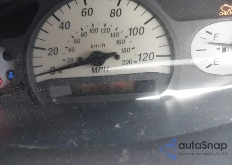 2000 Toyota Echo z USA, uszkodzony, nr VIN JTDBT1238Y0050024
